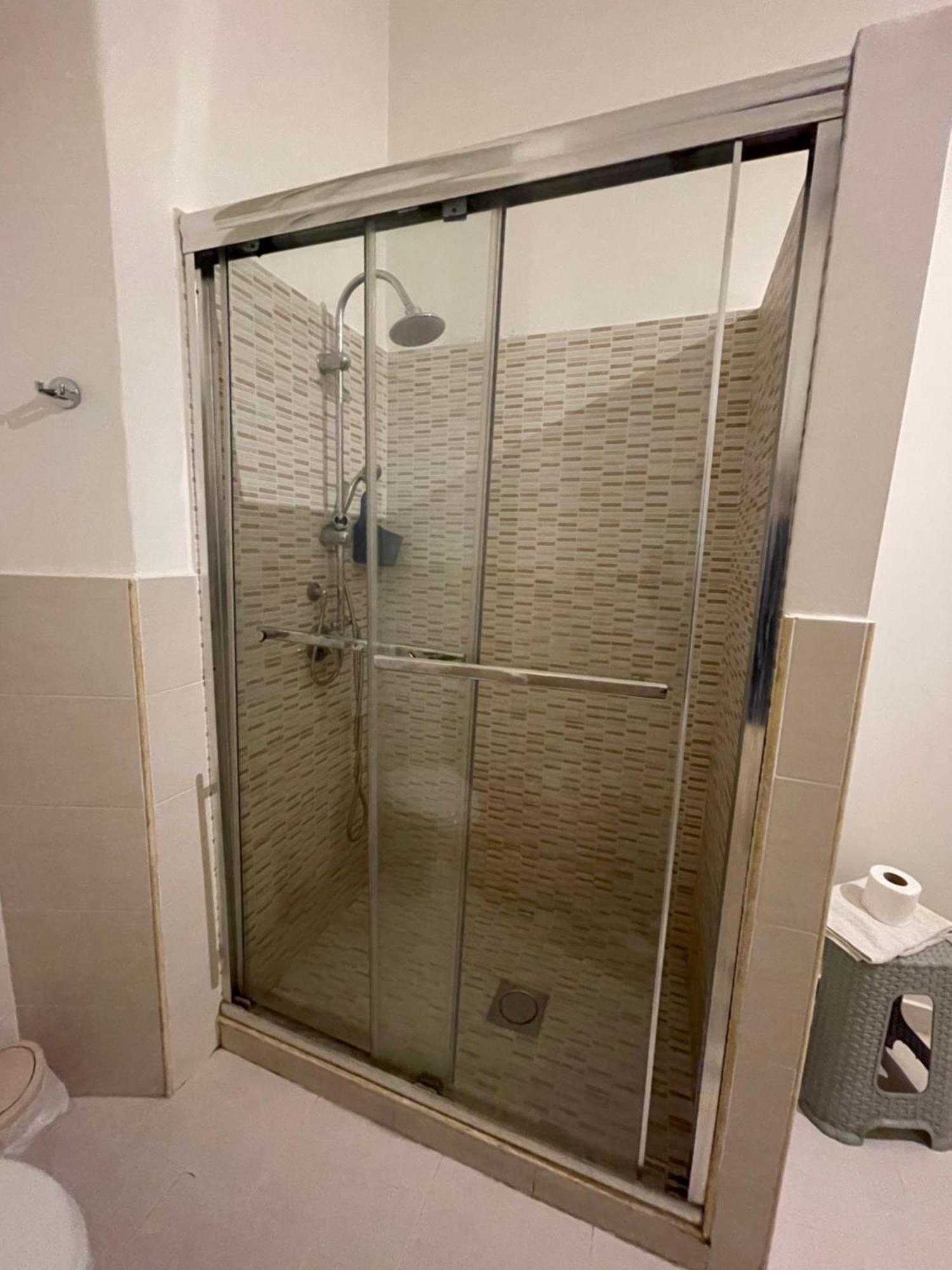 100 Passi Al Massimo Hotel Палермо Екстериор снимка